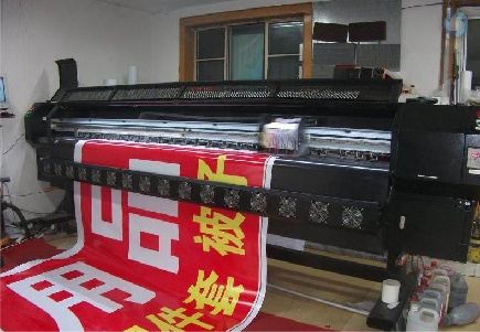 宁都喷绘广告分辨率是多少？