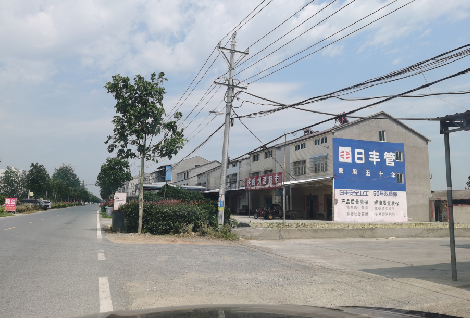 宁都如何能保证墙体广告的醒目性？