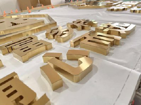 宁都拉丝不锈钢字的特点。